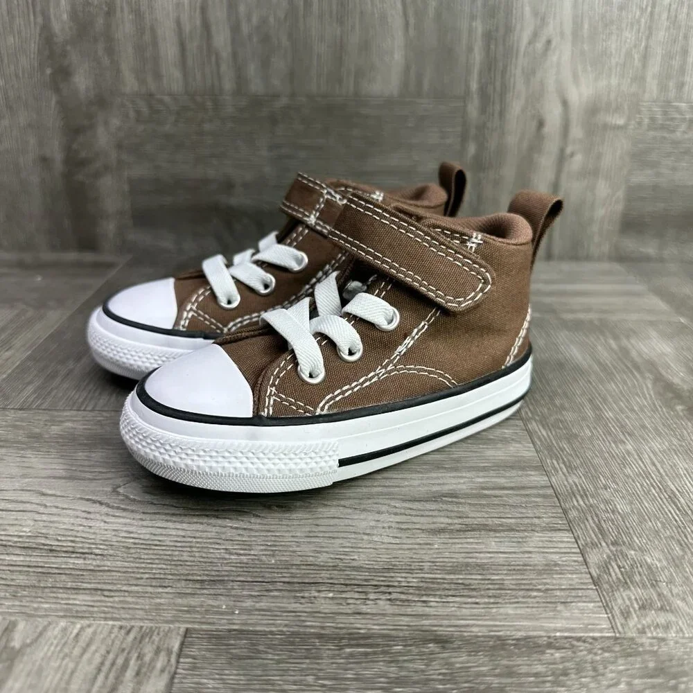 Converse CTAS Infant size 5 Brown Slip On Shoes